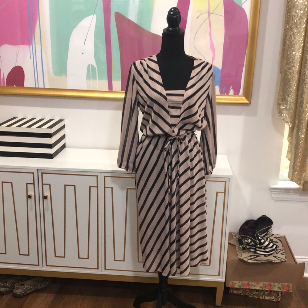 Vintage 1970s day dress